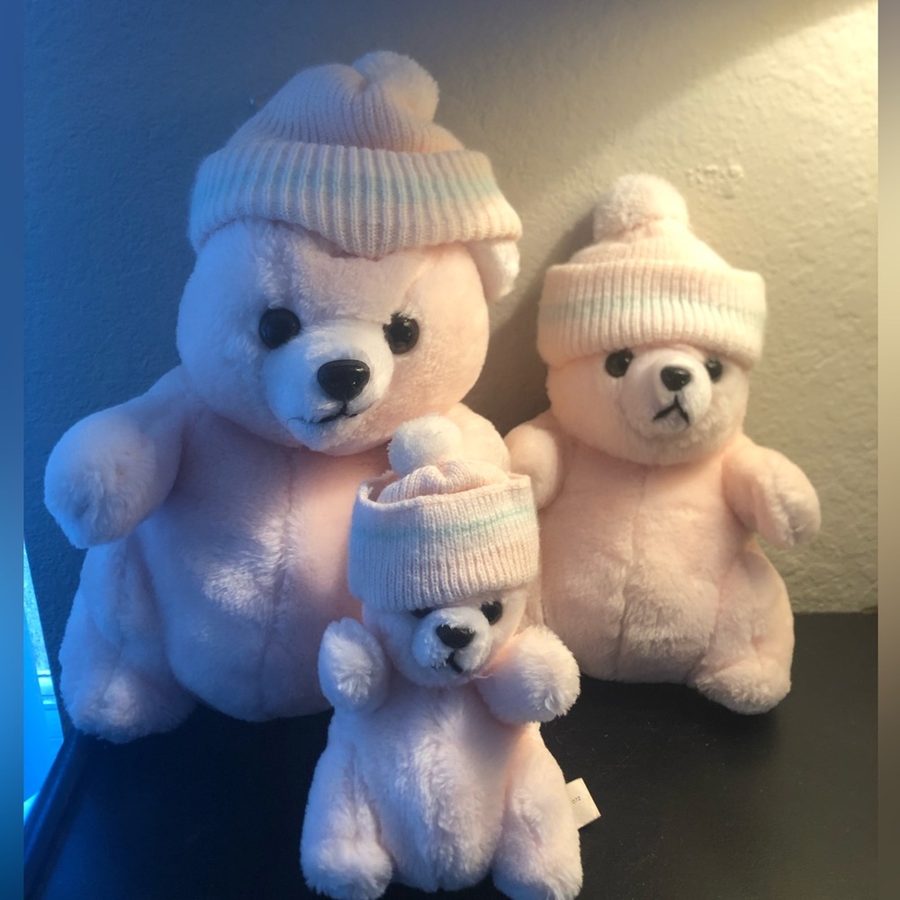1979 hot pink stuffed bears. Vintage stuffed animals